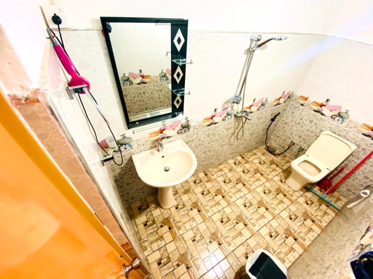 Nice View Guest House & Restaurant 엘라 외부 사진
