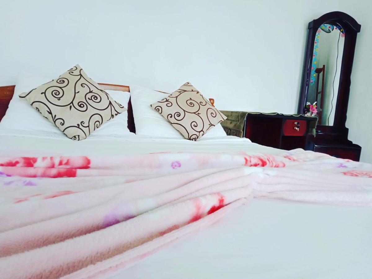 Nice View Guest House & Restaurant 엘라 외부 사진